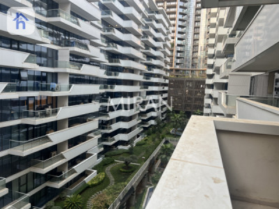 Stylish Apartment in Prime Location image 6