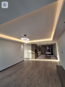 Elegant 3-Bedroom Apartment image 3
