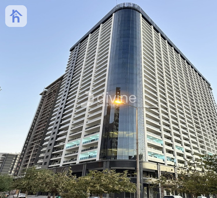 شوقەیەکی ستۆدیۆیی ئارام لە کوین تاوەر