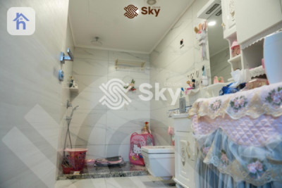 Internal View Apartment Image 6