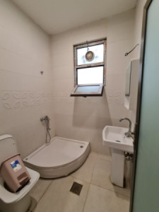 Cozy 1 Bedroom Apartment in Naz Naz Image 4