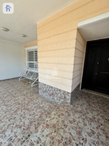 Spacious house with 4 bedrooms image 6