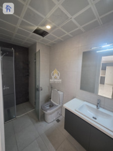 Cozy Apartment in Empire Pearl Towers image 4