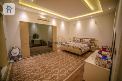 Modern Family Home for Sale image 6