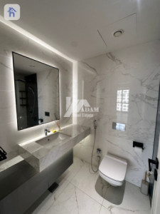 Modern 16th Floor Apartment Resim 13
