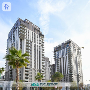 Elegant 2-Bedroom Apartment image 2