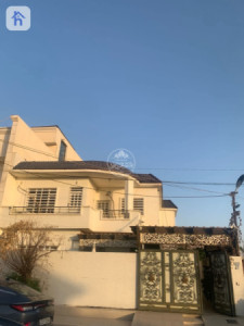 Spacious house with 6 bedrooms image 2