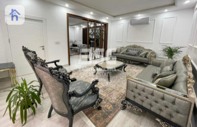 Family House with 4 Bedrooms image 2