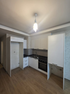 Studio Apartment image 1