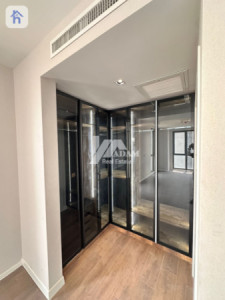 Luxurious 3 Bedroom Apartment in Prime Location Image 8