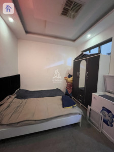 خانووی ڕاخراو بۆ کرێ وێنە 13