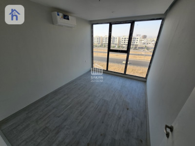 Cozy Residence in Prime Location image 6