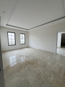 Modern Residence in Erbil image 8