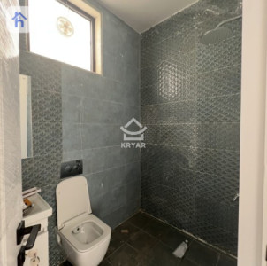 House (240m²) Image 24