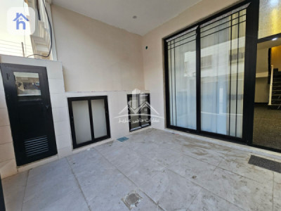 Square House Image 3