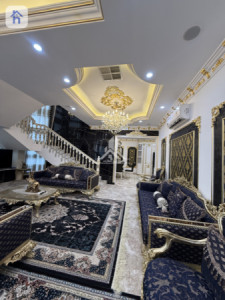 Luxurious Villa with Multiple Rooms image 9