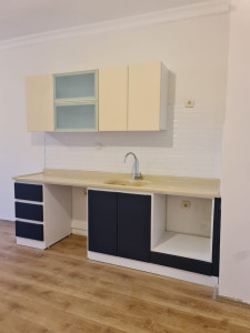 Apartment in Cash Image 5