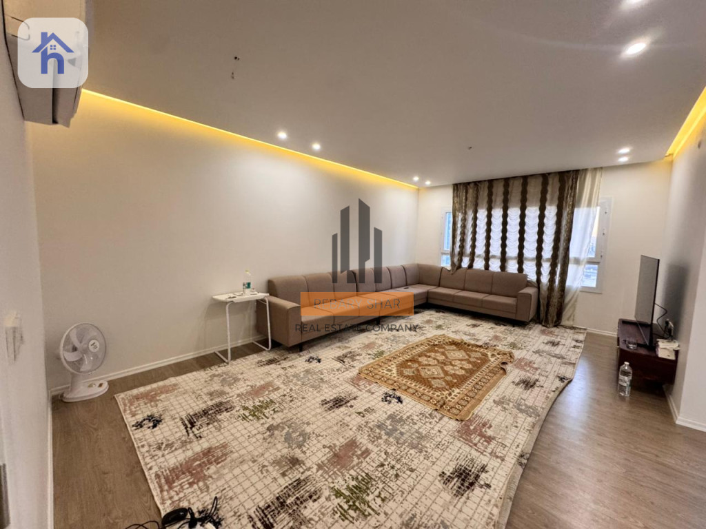 Modern 3 Bedroom Apartment