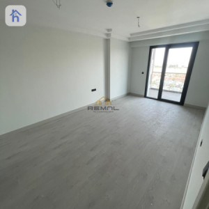 Spacious Apartment in Prime Location image 6