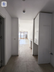 Studio apartment in Empire Pearl Towers Image 4