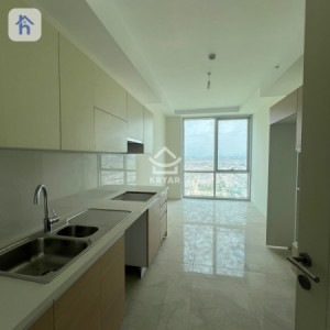 Two-Bedroom Apartment in Empire Square image 4