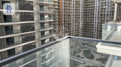 Luxury Two-Bedroom Apartment in Rami Towers Resim 10