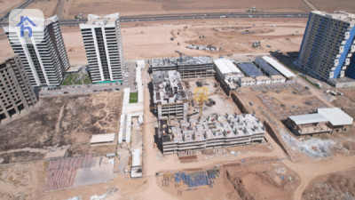 4-Bedroom Apartment in Vana Tower image 1