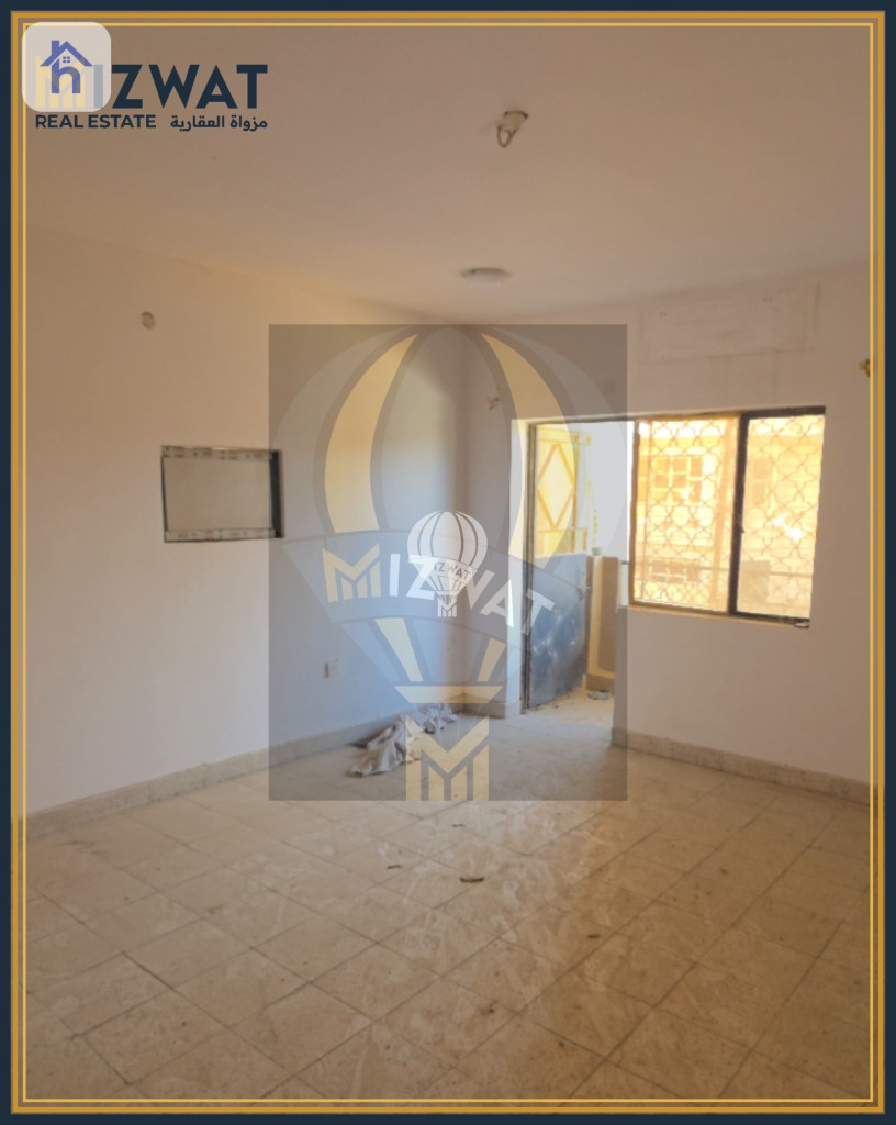 خانوویەکی فراوان و دوو ژووری نوستن وێنە 2