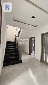 Spacious House in Dream City image 10