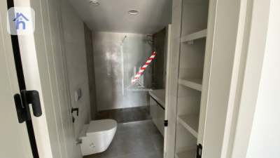 Modern Apartment in Rami Towers Resim 7