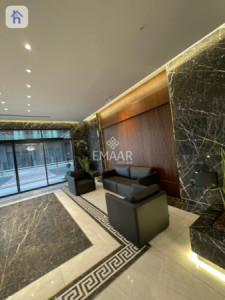 Modern Apartment in Sky Towers Image 11