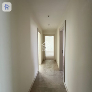 Two-Bedroom Apartment in Empire Square image 5