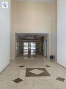 Modern 5-BR Apartment in Erbil Image 20