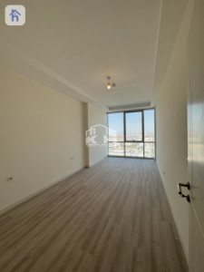 Spacious 2-Bedroom Apartment in Empire Square Image 4
