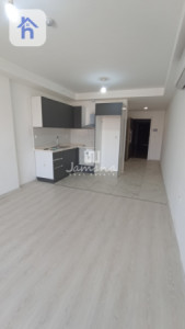 Bright studio apartment in Prime location image 2