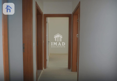 Apartment in Cash Image 5
