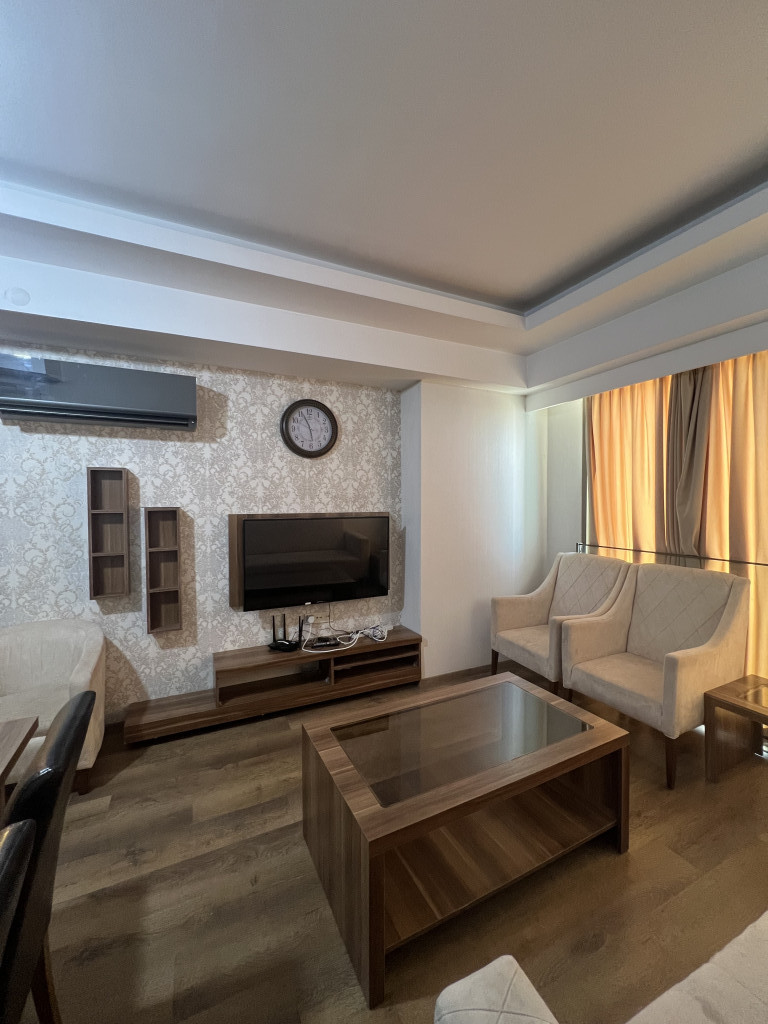 Furnished 2-Bedroom Apartment with Stunning Views