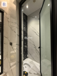 Luxury House image 31