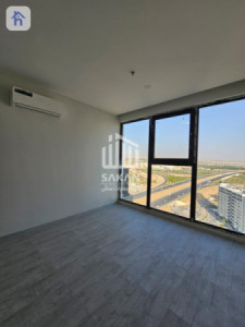 Apartment in Cash image 4