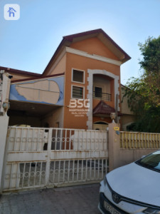 منزل عصري مع 4 غرف نوم image 1