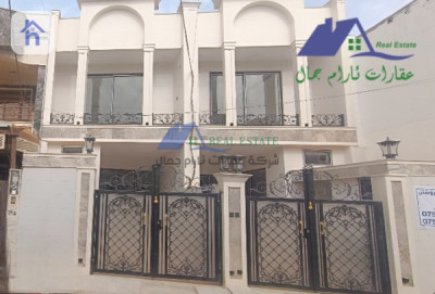 Family House  with Multiple Rooms image 1