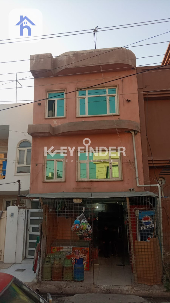 Commercial House with Monthly Income