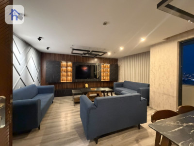 Luxury Apartment image 4