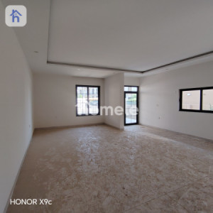 Spacious House in Slava City image 5