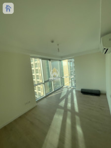 High Floor Apartment with Stunning Views image 2