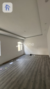 Spacious Office in Italian Village, Erbil image 6