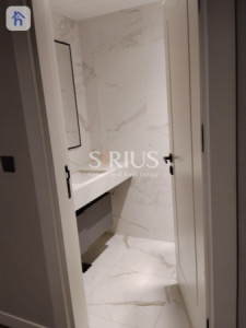 Chic One-Bedroom Apartment for Rent Resim 11