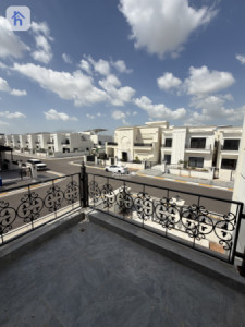 Spacious Family Home in Aram Village 2 image 23