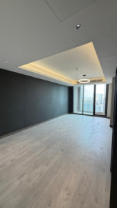 Studio Apartment image 2