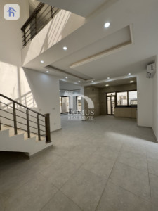 خانوویەکی فراوان لە گوندی ئارام وێنە 13